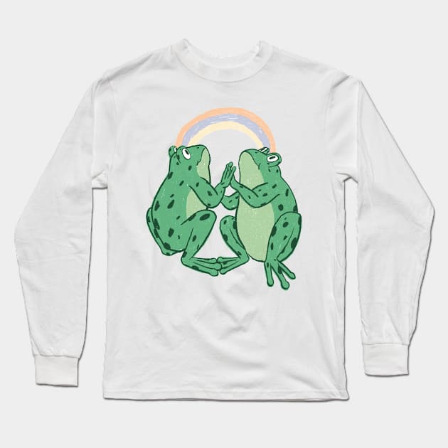 frog rainbow Long Sleeve T-Shirt by annyamarttinen